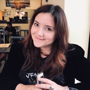 Meet your Posher, Hannah